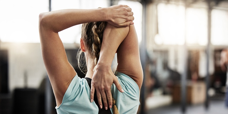 野球選手におすすめの肩甲骨ストレッチ3選