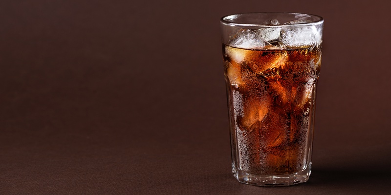 コーラと筋トレの意外な関係を理解しよう